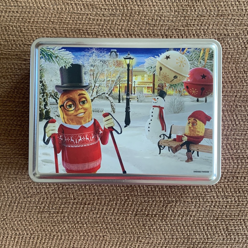 Planter Peanut empty metal tin